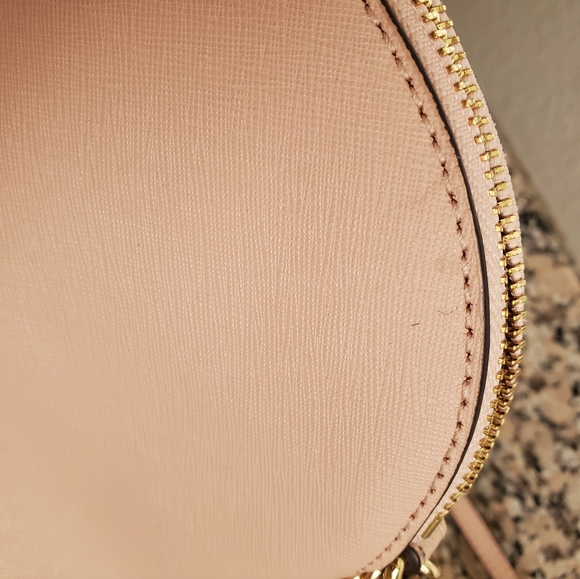 Michael Kors Jet Set Dome and wristlet - Picture 7 of 7